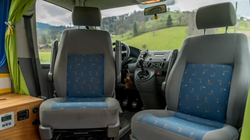 VW T5 Campingbus - Wattenwil, Schweiz