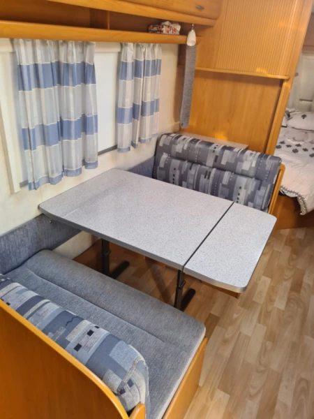 Wilk 530 MS Caravane - Sierre, Suisse