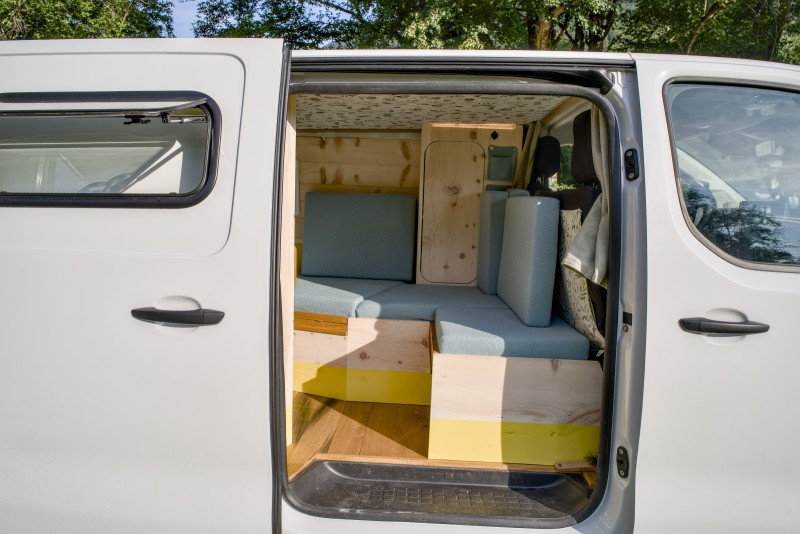 Toyota Proace Electric Campervan - Lenk, Switzerland