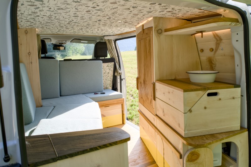 Toyota Proace Electric Campervan - Lenk, Switzerland
