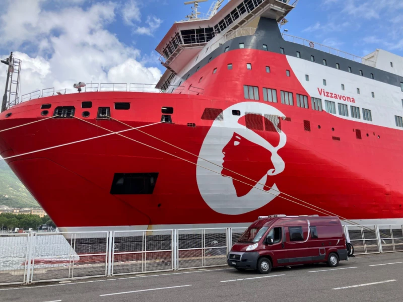 Pössl 2 WIN Wohnmobil - Aarau, Schweiz