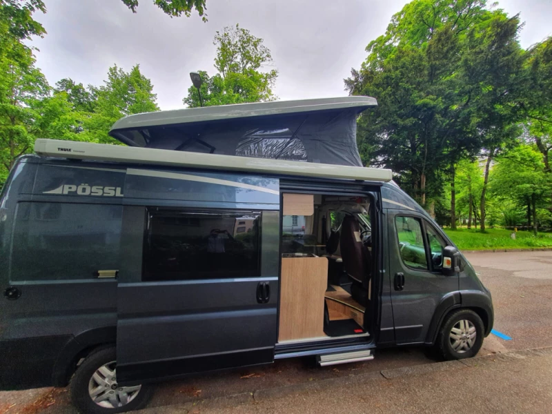 Pössl Pössl 2 Win R Plus Wohnmobil - Dinhard, Schweiz