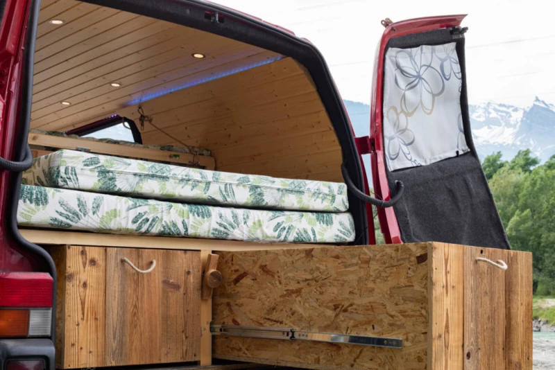 VW T4 langer Radstand Campingbus - Visp, Schweiz