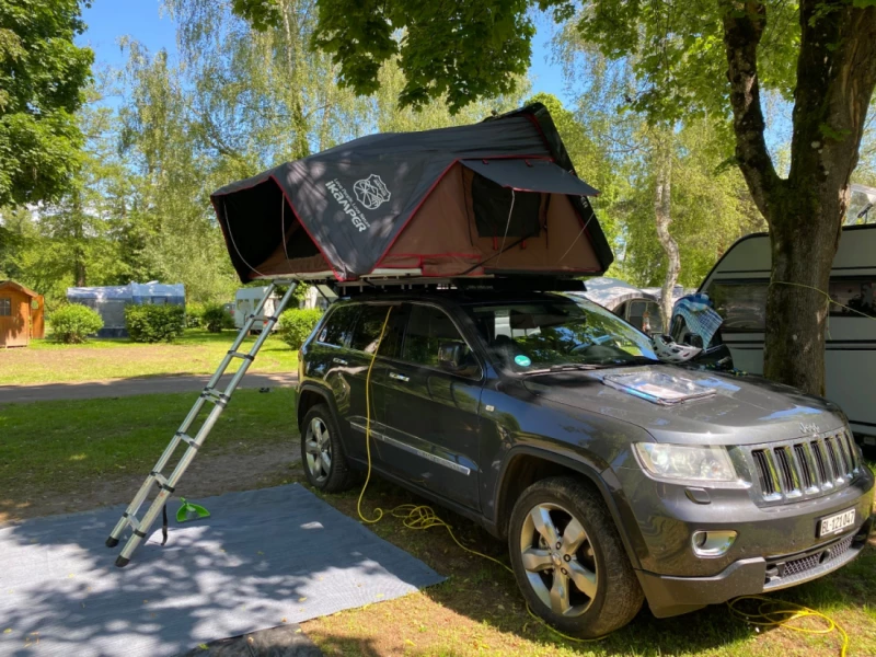 iKamper Grand Cherokee und Skycamp 2.0 Campingbus - Birsfelden, Schweiz