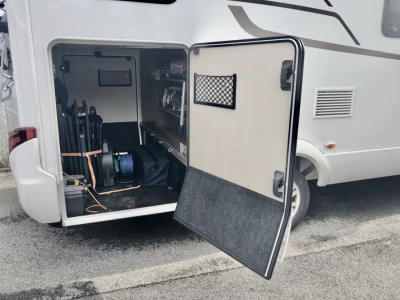 Hymer Classe B MC I 580 Motorhome - Aire-la-Ville, Switzerland