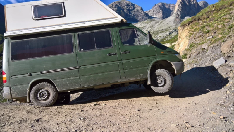 Mercedes 313 CDI Campingbus - Ettingen, Schweiz