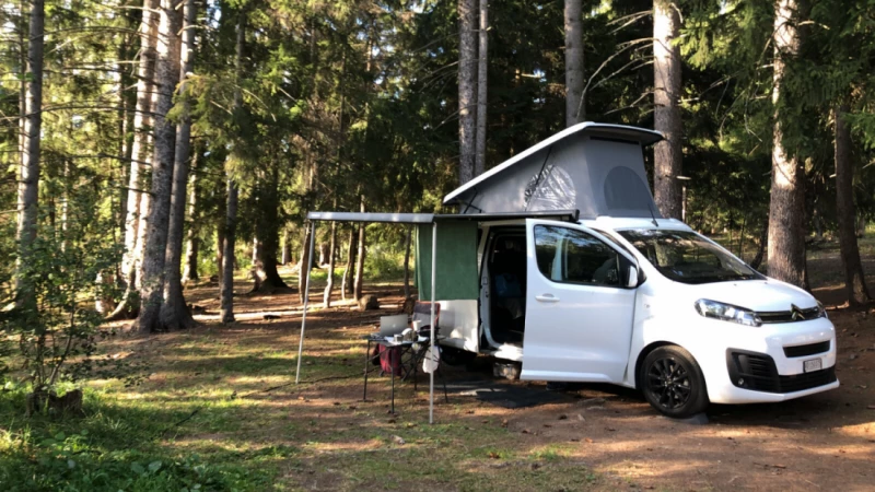 Pössl Campster Campingbus - Grandson, Schweiz