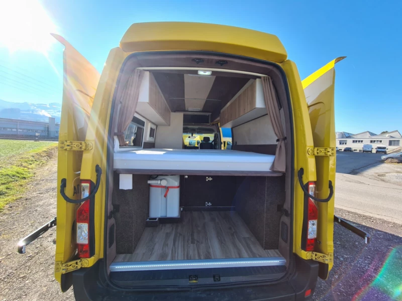 ADVENTURE MASTER Autocamper - Lachen, Schweiz