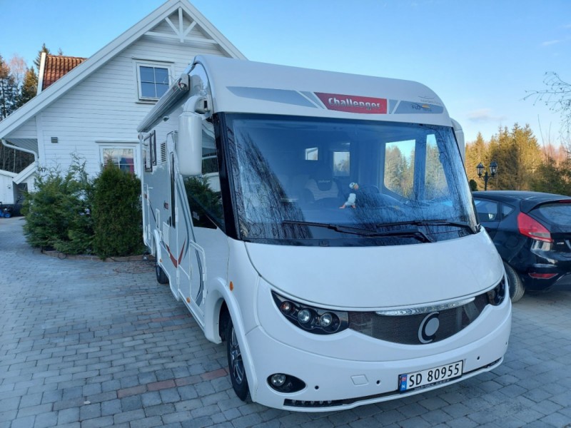 Challenger 2088 EB Wohnmobil - Jevnaker, Norwegen