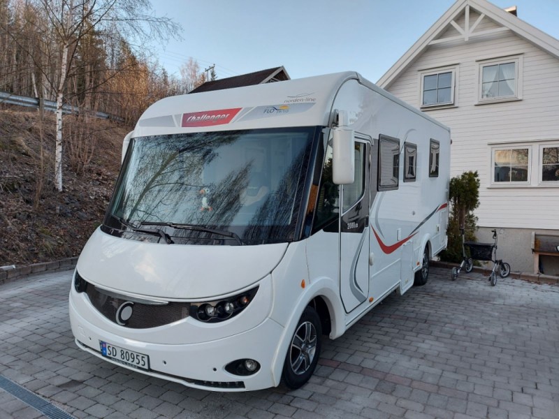 Challenger 2088 EB Wohnmobil - Jevnaker, Norwegen
