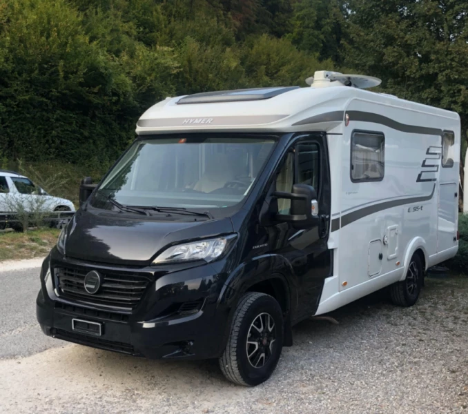 Hymer FIAT Ducato Wohnmobil - Duggingen, Schweiz