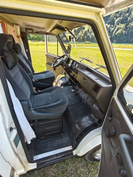 Hymer Camp 55 Wohnmobil - Herrenschwanden, Schweiz