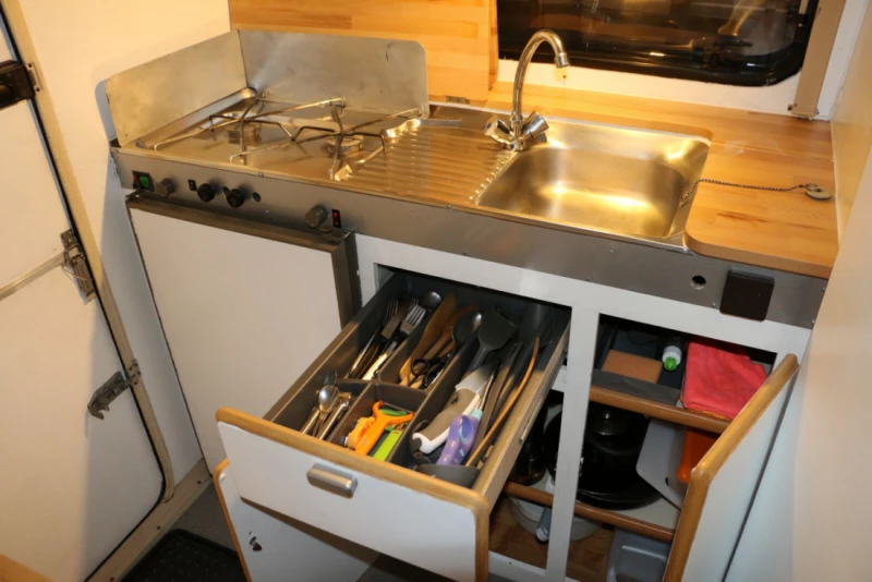 Hymer Camp 55 Wohnmobil - Herrenschwanden, Schweiz