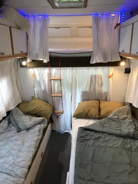 Hymer Camp 55 Wohnmobil - Herrenschwanden, Schweiz