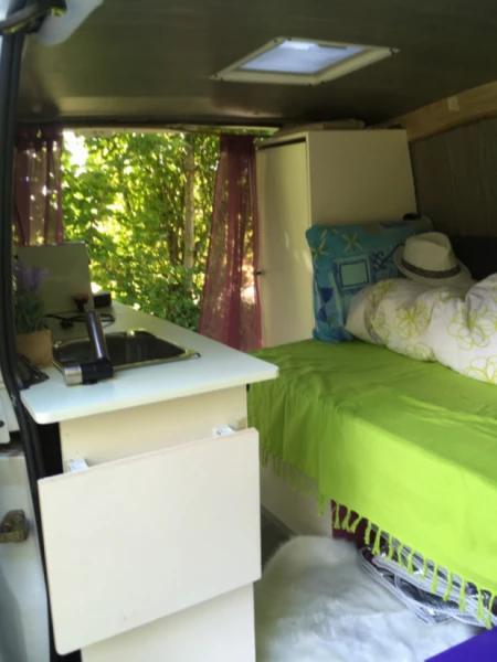 Mercedes Vito Campingbus - Bevaix, Schweiz