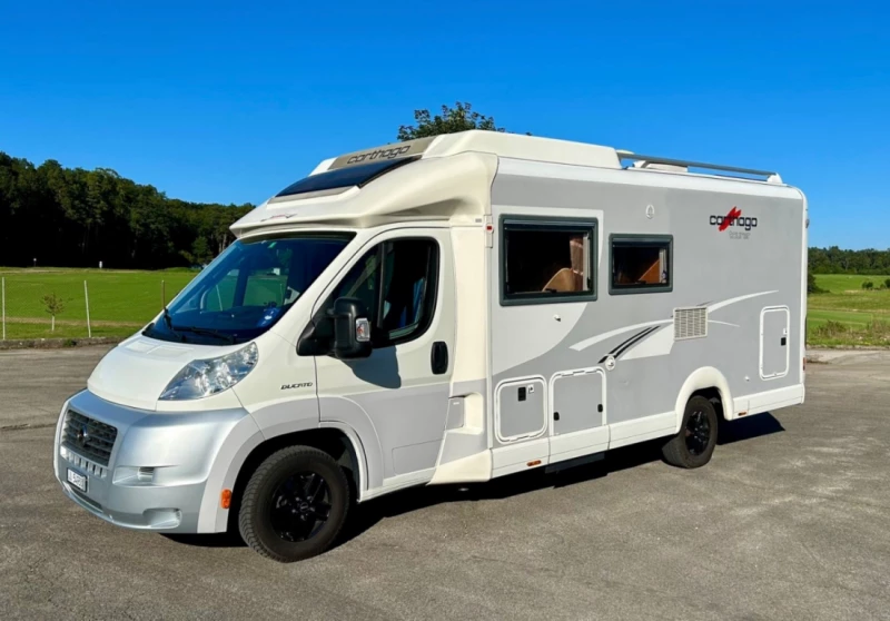 Carthago C-Tourer Husbil - Lupsingen, Schweiz