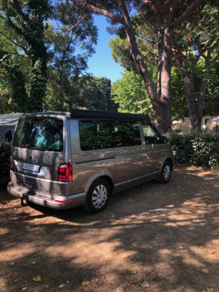 VW T6 California Beach Liberty Campingbus - Biel, Schweiz