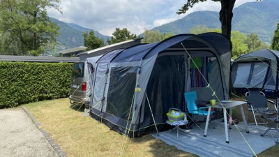 VW T6 California Beach Liberty Campingbus - Biel, Schweiz