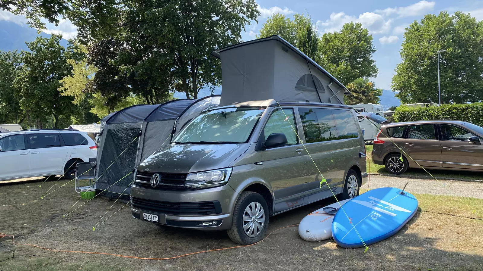 VW T6 California Beach Liberty Campervan - Biel, Schweiz