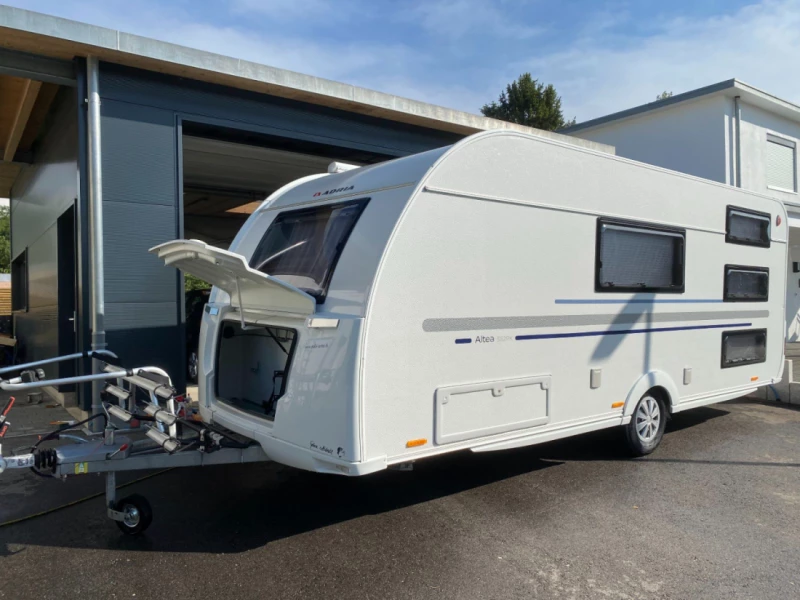 Adria Altea 552 PK Wohnwagen - Prez-vers-Noréaz, Schweiz