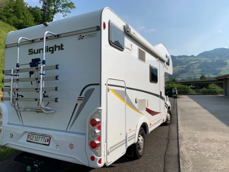 Sunlight A68 Wohnmobil - Goldau, Schweiz