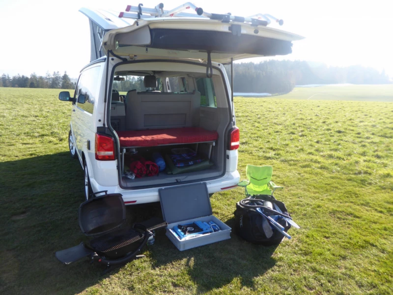 VW T5 California Beach Travel Campingbus - Willisau, Schweiz
