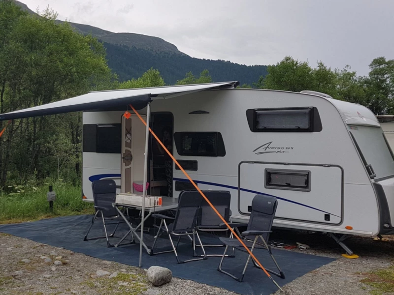Bürstner Averso Plus 510 TK Wohnwagen - Belp, Schweiz