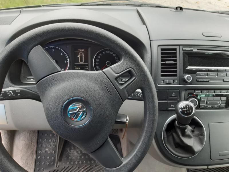 VW T5 California TDI 4Motion Campingbus - Bürglen, Schweiz