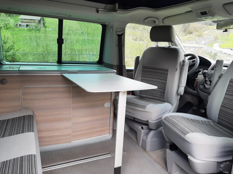 VW T5 California TDI 4Motion Campingbus - Bürglen, Schweiz