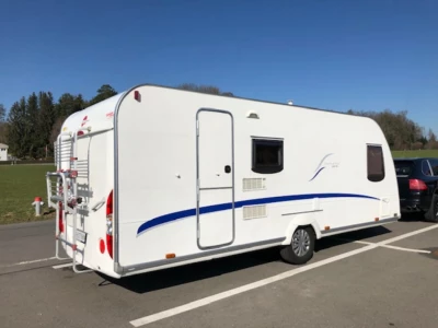 Bürstner Belcanto 540 Campingvogn - Erlen, Sveits