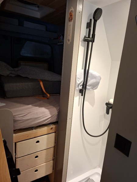 Renault Master 2.3 Campingbus - Stalden, Schweiz