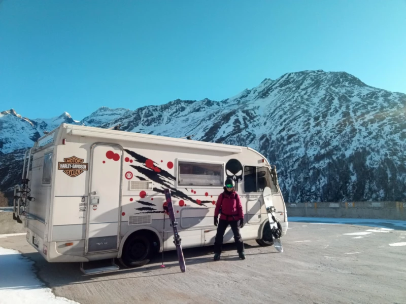 Mirage Alaska Mirage Wohnmobil - Courtaman, Schweiz