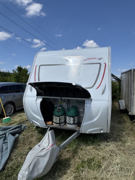 Bürstner Premio Life 490 TK Campingvogn - Wettingen, Sveits