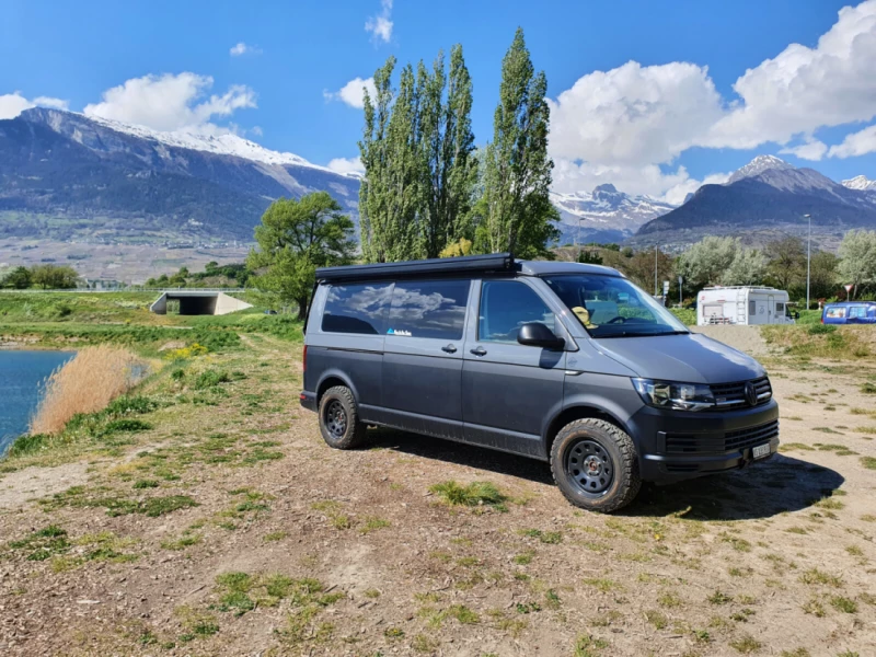 VW Run to the snow Campingbus - Sion, Schweiz