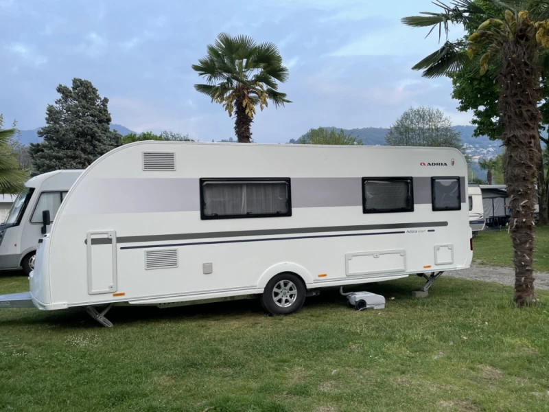 Adria Adora 613 HT Caravan - Steinhausen, Switzerland