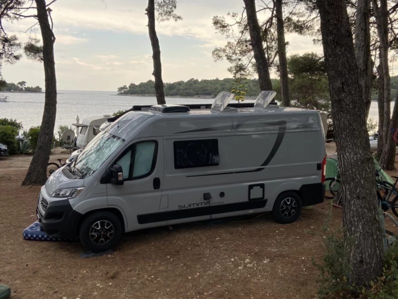 Pössl Summit 600 plus Wohnmobil - Trimmis, Schweiz