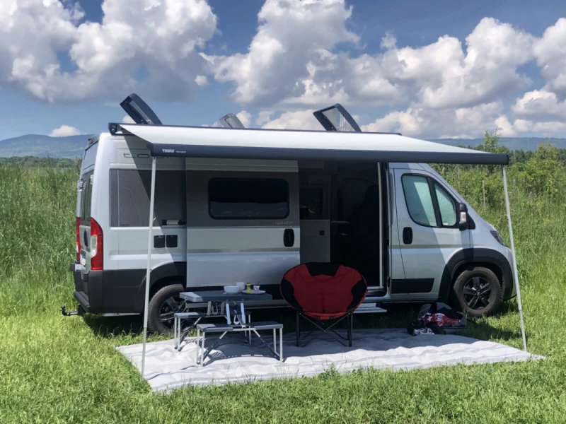 Tourne Tourne Wohnmobil - Bürglen, Schweiz