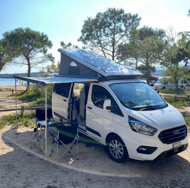 Westfalia Ford Transit Custom Nugget Campingbus - Saas-Fee, Schweiz