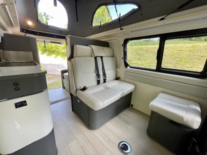 Westfalia Kepler One Campingbus - Cressier FR, Schweiz