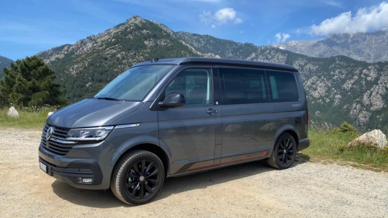 VW California 6.1 Ocean Edition Campingbus - Recherswil, Schweiz