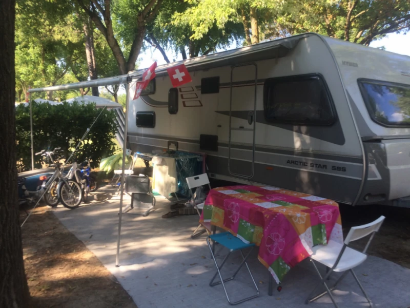 Hymer Arctic Star 595 Caravane - Spreitenbach, Suisse