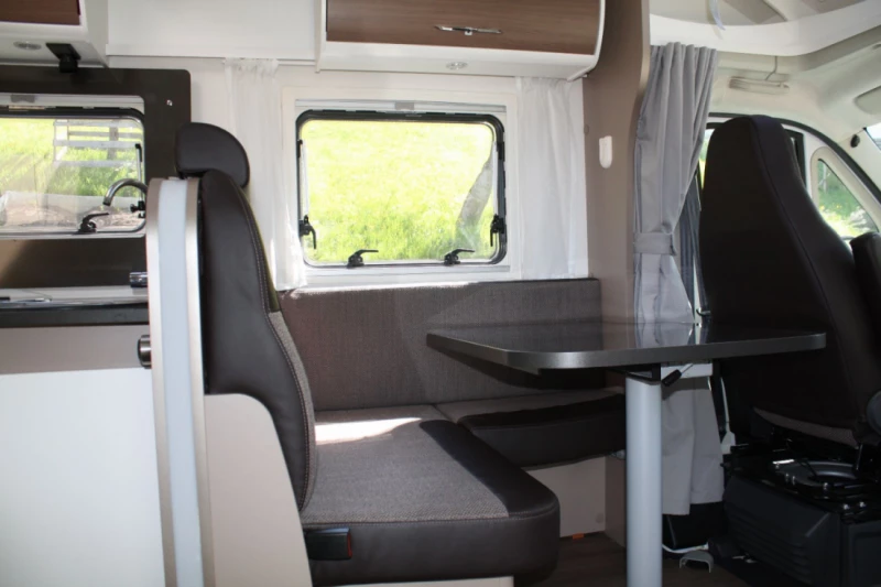 Etrusco T 7400 QB Camping-car - Schiers, Suisse