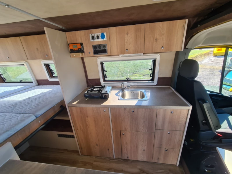 Renault MASTER Campingbus - Lachen, Schweiz