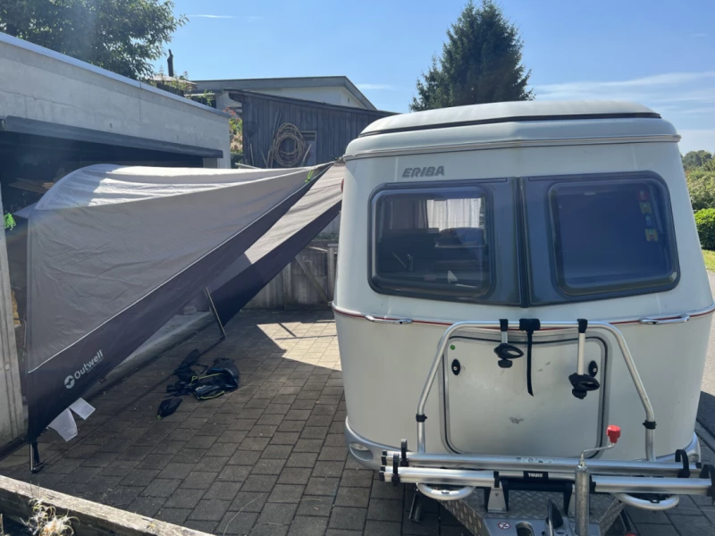 Eriba Triton 420 Wohnwagen - Jona SG, Schweiz