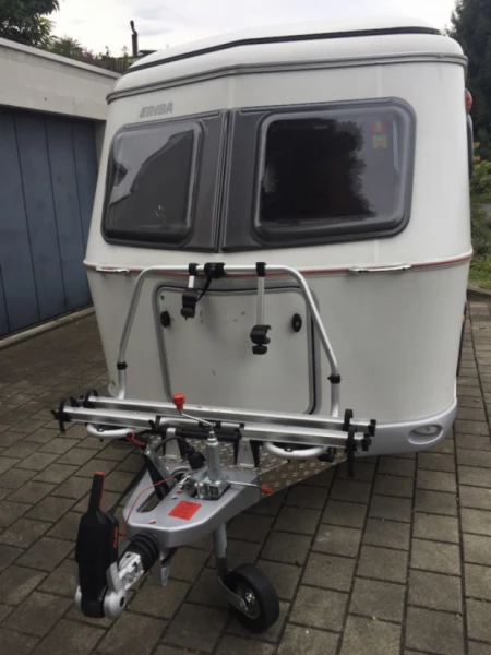 Eriba Triton 420 Wohnwagen - Jona SG, Schweiz