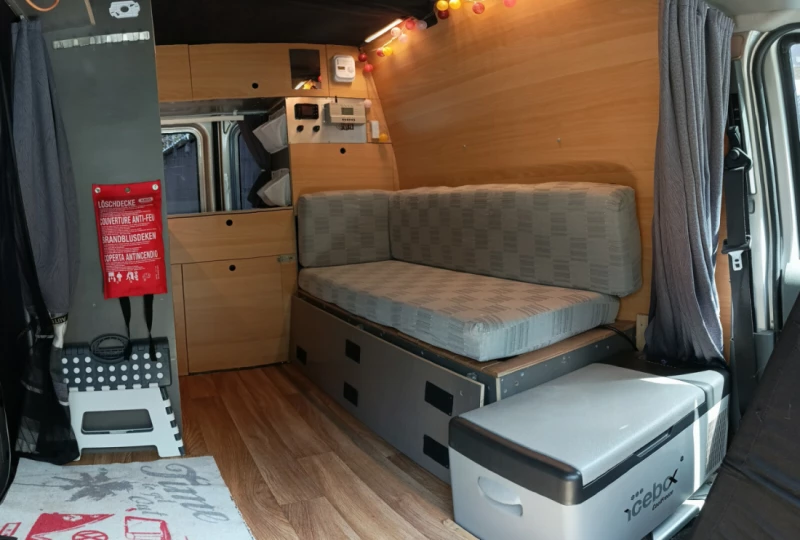 Ford Transit Connect Campingbus - Gossau, Schweiz
