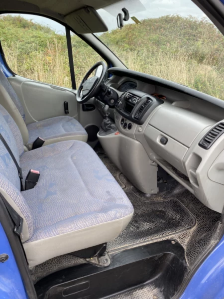 Renault Trafic Campingbus - Semsales, Schweiz