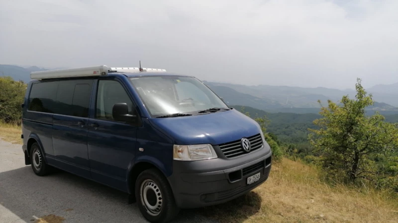 VW T5 Langer Radstand Campingbus - Marthalen, Schweiz