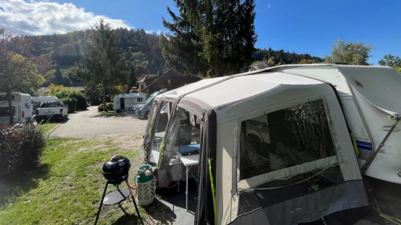 Hobby Hobby 500 KMFe Wohnwagen - Thun, Schweiz