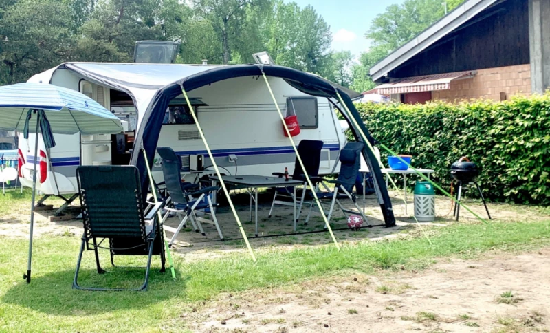 Hobby Hobby 500 KMFe Wohnwagen - Thun, Schweiz